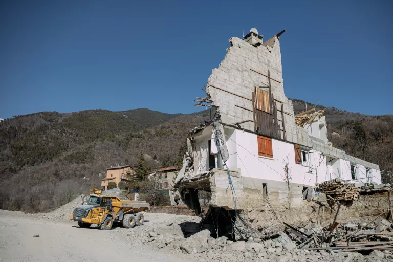 Reconstruction des vallées de la Tinée et de la Vésubie