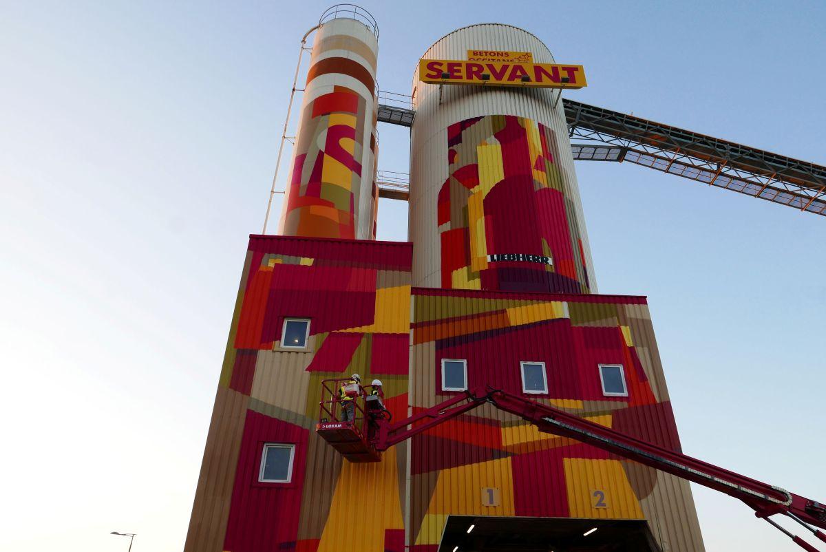  "Concrete Cathedral" par l'artiste breton BREZ