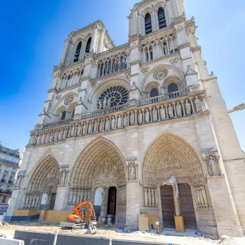 Illustration of Notre-Dame : le chantier du siècle