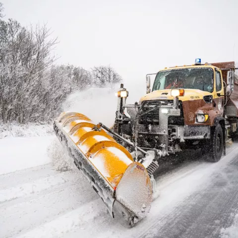 Illustration of Colas remporte un important contrat d’entretien routier pluriannuel au Canada