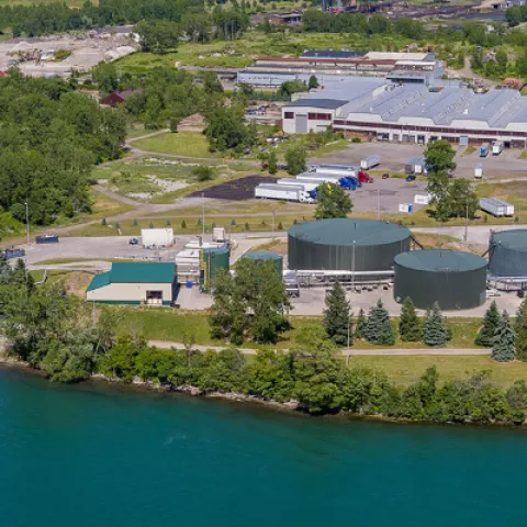 Illustration of Colas signe un accord pour l’acquisition de Suit-Kote Corporation, spécialiste des solutions routières aux États-Unis